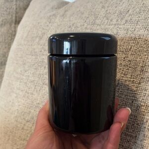 Sleek Black Storage Jar / Infinity-style / UV Blocking